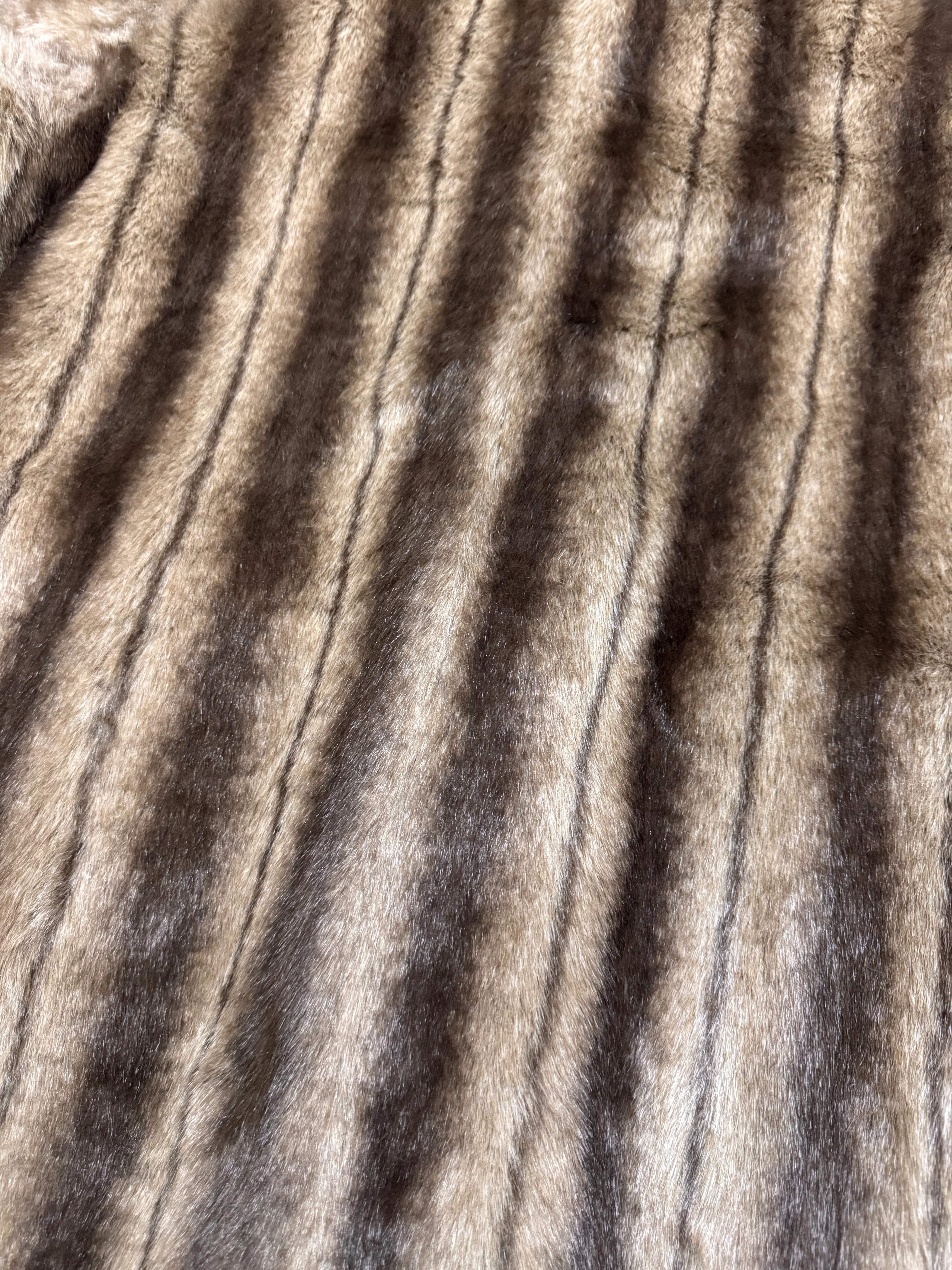 1990s Balmain Faux Fur Reversible Jacket - Image 8