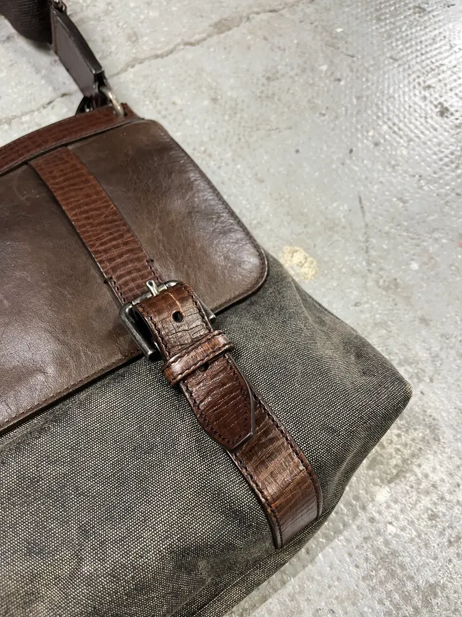 2000s Dolce & Gabbana Brown Eroded Leather Shoulder Bag - Image 3