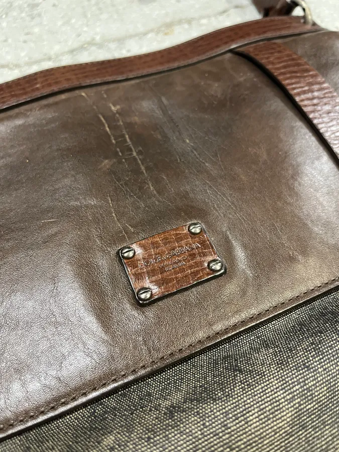 2000s Dolce & Gabbana Brown Eroded Leather Shoulder Bag - Image 5
