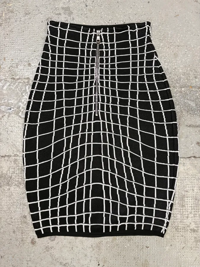 Balmain Paris Black & White Contemporary Skirt - Image 4
