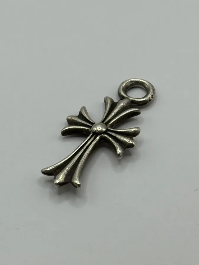 Chrome Hearts Cross Silver Pendant - Image 4