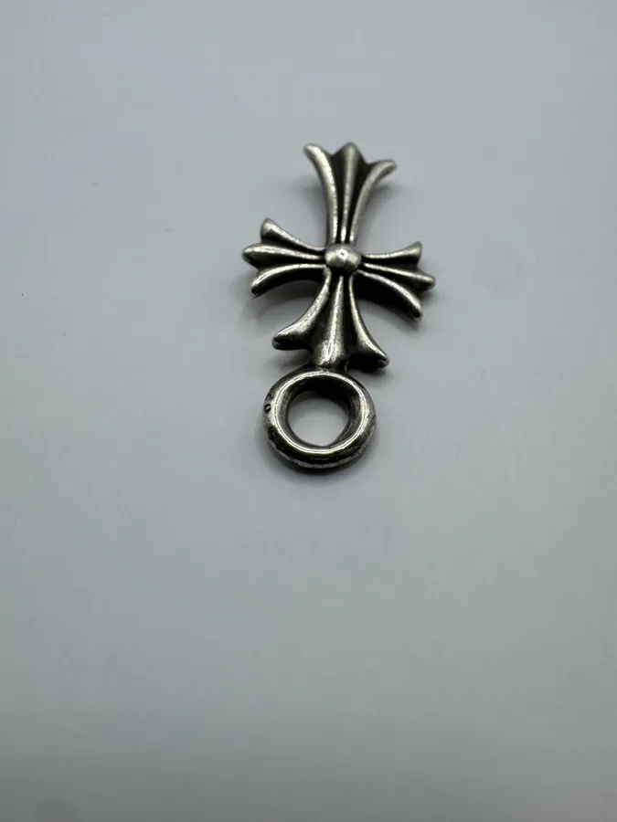 Chrome Hearts Cross Silver Pendant - Image 9